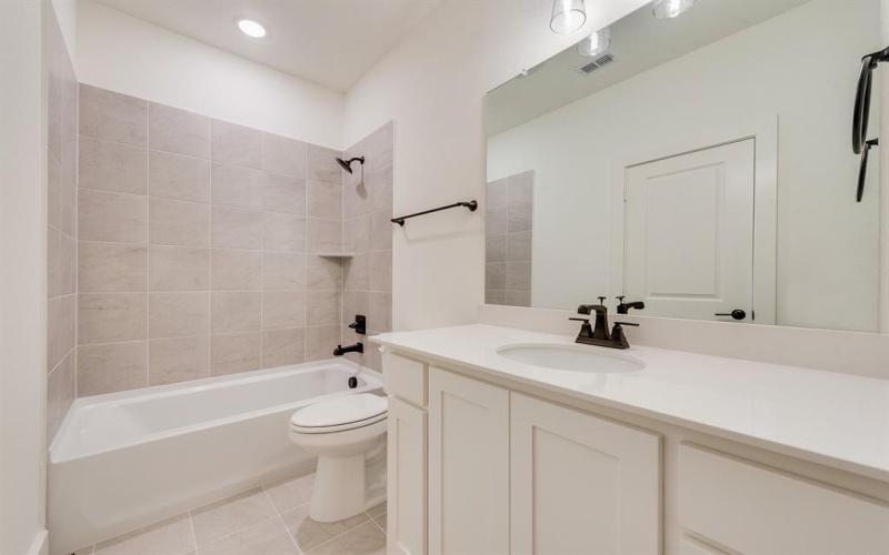 620 Dublin Lane, Celina, TX 75009, 4 Habitaciones Habitaciones , ,5 BañosBaños,Residential,En Venta,620 Dublin Lane,20881498