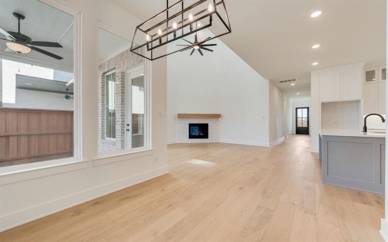 13662 Colony Mews, Frisco, TX 75033, 5 Bedrooms Bedrooms, ,3 BathroomsBathrooms,Residential,For Sale,13662 Colony Mews,20818035