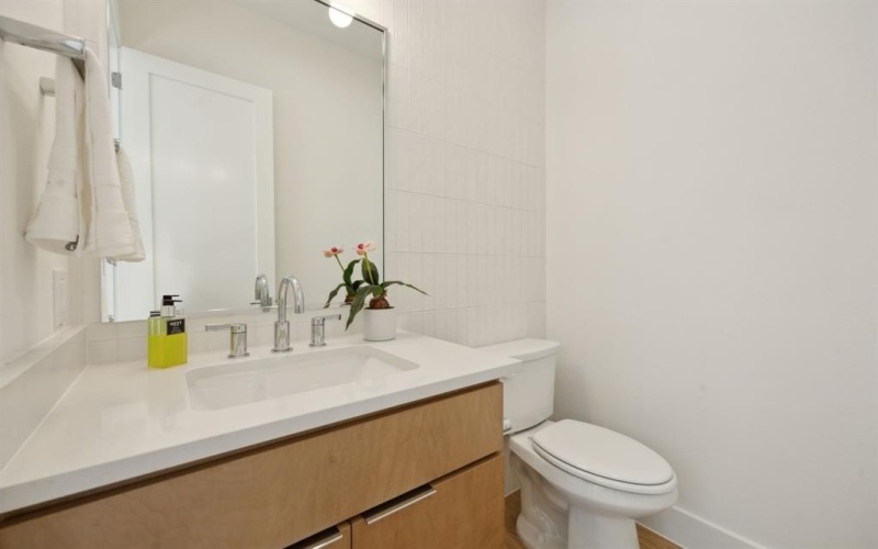 410 Kirkwood Drive, Dallas, TX 75218, 4 Bedrooms Bedrooms, ,3 BathroomsBathrooms,Residential,For Sale,410 Kirkwood Drive,20824804