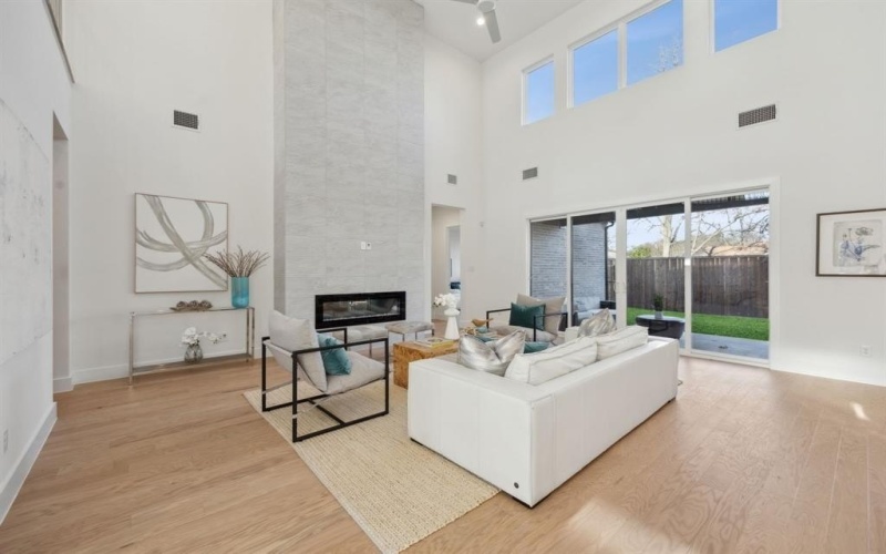 410 Kirkwood Drive, Dallas, TX 75218, 4 Bedrooms Bedrooms, ,3 BathroomsBathrooms,Residential,For Sale,410 Kirkwood Drive,20824804