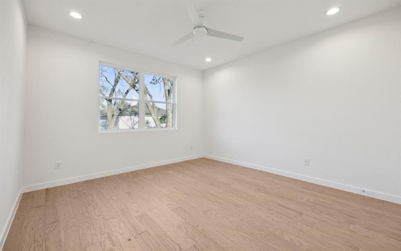410 Kirkwood Drive, Dallas, TX 75218, 4 Bedrooms Bedrooms, ,3 BathroomsBathrooms,Residential,For Sale,410 Kirkwood Drive,20824804