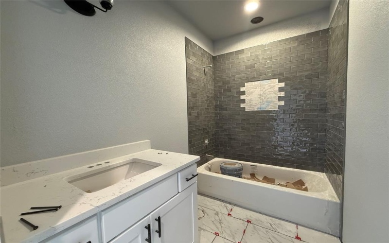 441 Guadalupe Trail, Springtown, TX 76087, 9 Bedrooms Bedrooms, ,5 BathroomsBathrooms,Residential,For Sale,441 Guadalupe Trail,20866401