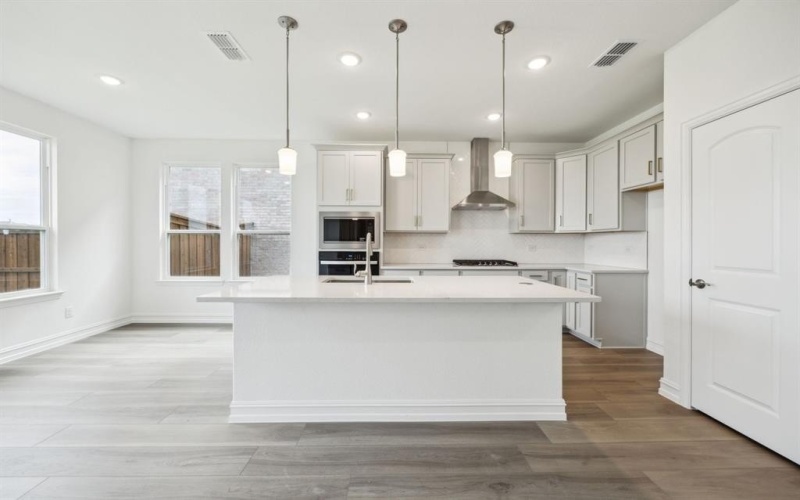 244 Kistler Drive, Little Elm, TX 76227, 3 Bedrooms Bedrooms, ,2 BathroomsBathrooms,Residential,For Sale,244 Kistler Drive,20885158