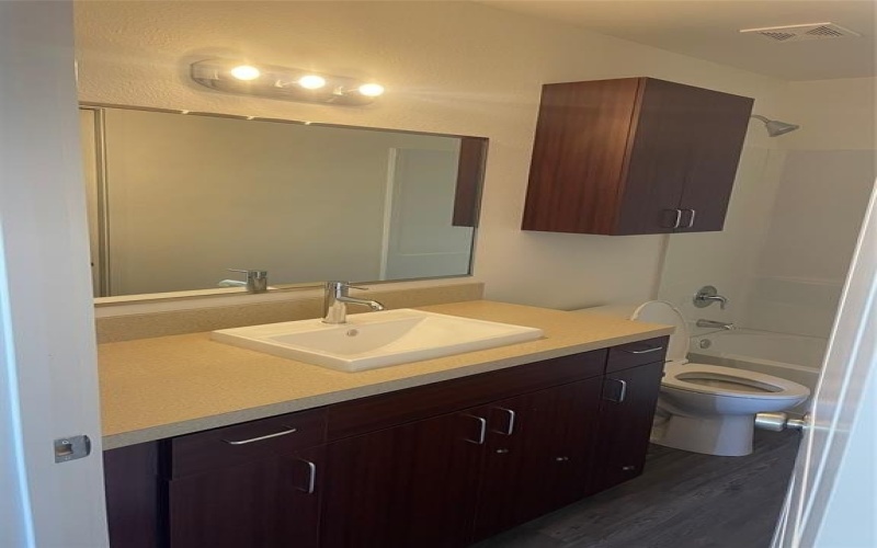 3022 Forest Lane #121, Dallas, TX 75234, 1 Dormitorio Habitaciones , ,1 BañoBaños,Residential,En Venta,3022 Forest Lane,20901974