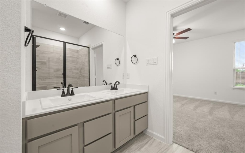 3133 Manchester, Cleburne, TX 76031, 3 Bedrooms Bedrooms, ,2 BathroomsBathrooms,Residential,For Sale,3133 Manchester,20910764