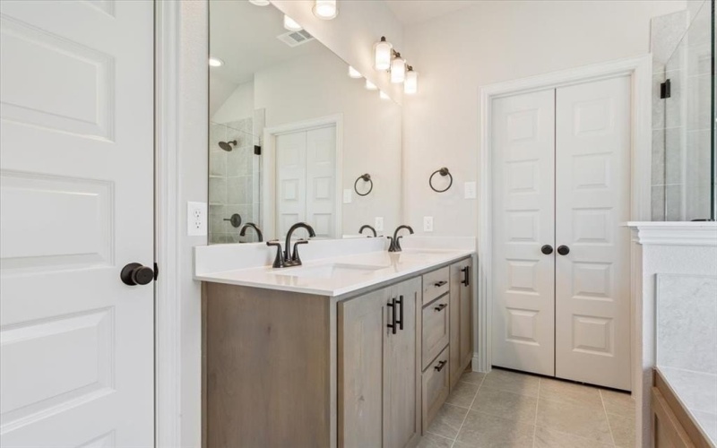 514 Geyser Trail, Waco, TX 76657, 3 Bedrooms Bedrooms, ,2 BathroomsBathrooms,Residential,For Sale,514 Geyser Trail,20914288