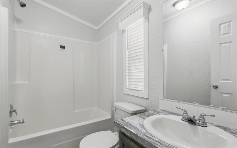 1010 Hopi Court, Granbury, TX 76048, 2 Bedrooms Bedrooms, ,2 BathroomsBathrooms,Residential Lease,For Rent,1010 Hopi Court,20912003