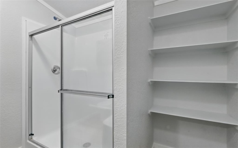 1010 Hopi Court, Granbury, TX 76048, 2 Bedrooms Bedrooms, ,2 BathroomsBathrooms,Residential Lease,For Rent,1010 Hopi Court,20912003
