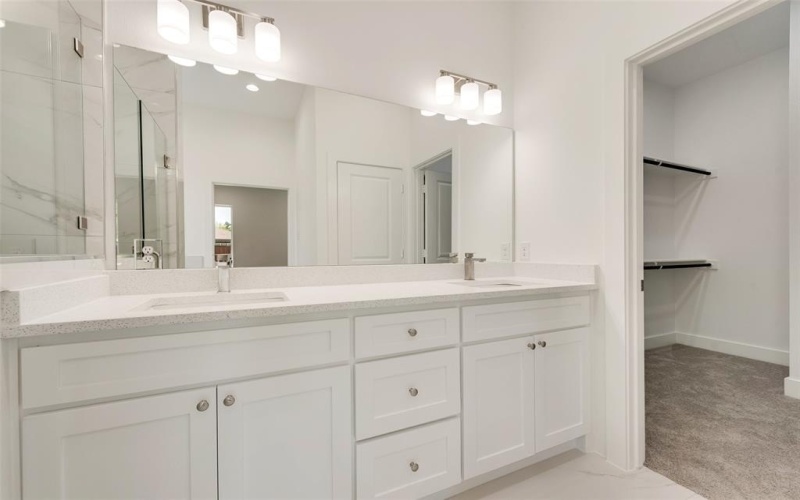 2534 Southland Street, Dallas, TX 75215, 4 Habitaciones Habitaciones , ,2 BañosBaños,Residential,En Venta,2534 Southland Street,20910136