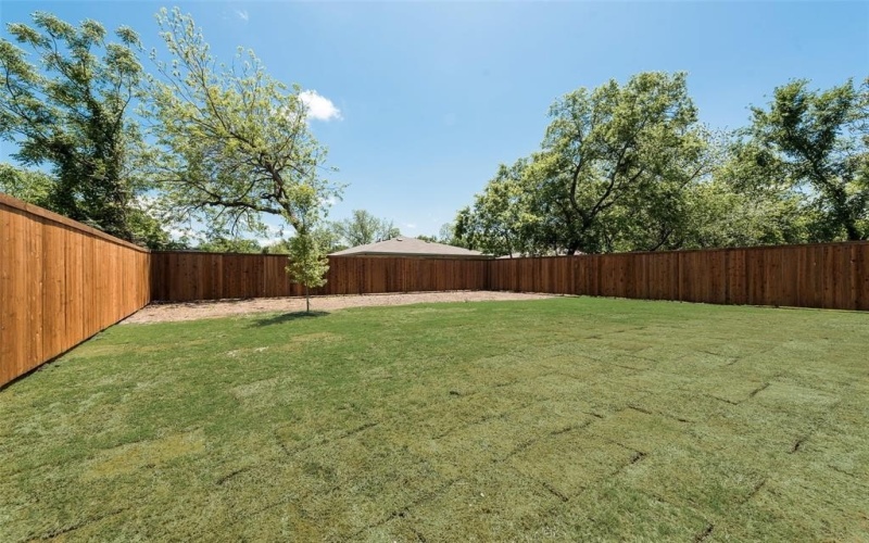 2534 Southland Street, Dallas, TX 75215, 4 Habitaciones Habitaciones , ,2 BañosBaños,Residential,En Venta,2534 Southland Street,20910136