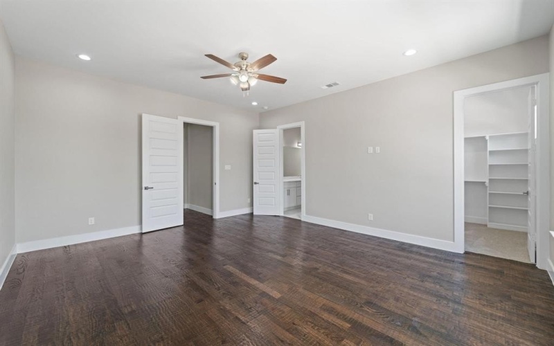1320 Compton Street, Dallas, TX 75203, 4 Habitaciones Habitaciones , ,2 BañosBaños,Residential,En Venta,1320 Compton Street,20914539