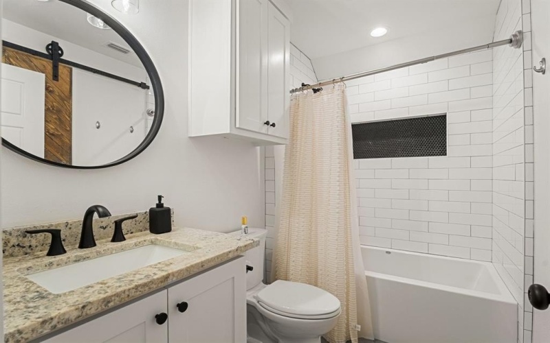 9290 Caddo Ridge Cove, Tyler, TX 75703, 4 Habitaciones Habitaciones , ,3 BañosBaños,Residential,En Venta,9290 Caddo Ridge Cove,20908195