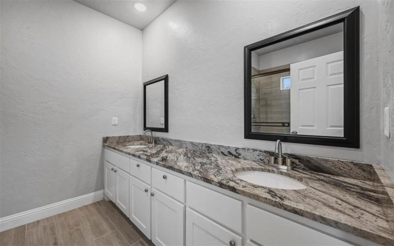 506 Robinson Street, Greenville, TX 75401, 3 Habitaciones Habitaciones , ,2 BañosBaños,Residential Lease,En Alquiler,506 Robinson Street,20936799