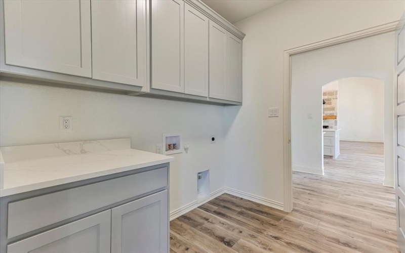 12501 Hopke Court, Fort Worth, TX 76126, 4 Bedrooms Bedrooms, ,2 BathroomsBathrooms,Residential,For Sale,12501 Hopke Court,20928558