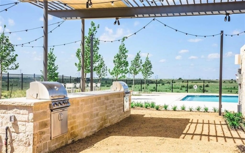10408 Gray Hills Drive, Fort Worth, TX 76126, 4 Bedrooms Bedrooms, ,3 BathroomsBathrooms,Residential,For Sale,10408 Gray Hills Drive,20926880