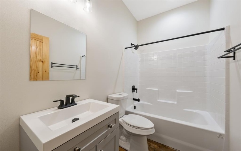 9089 Raspberry Avenue, Frankston, TX 75763, 3 Bedrooms Bedrooms, ,2 BathroomsBathrooms,Residential,For Sale,9089 Raspberry Avenue,20917049