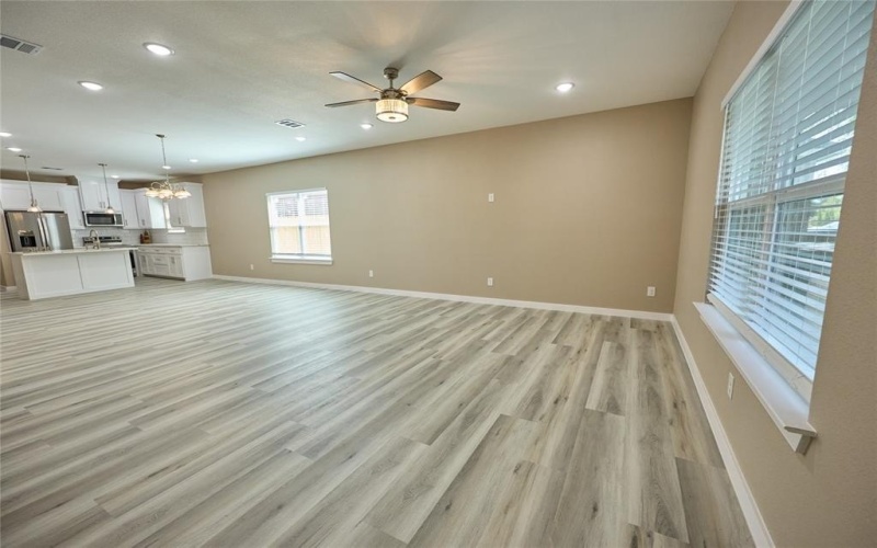 1224 W Bewick Street, Fort Worth, TX 76110, 3 Bedrooms Bedrooms, ,2 BathroomsBathrooms,Residential,For Sale,1224 W Bewick Street,20925359
