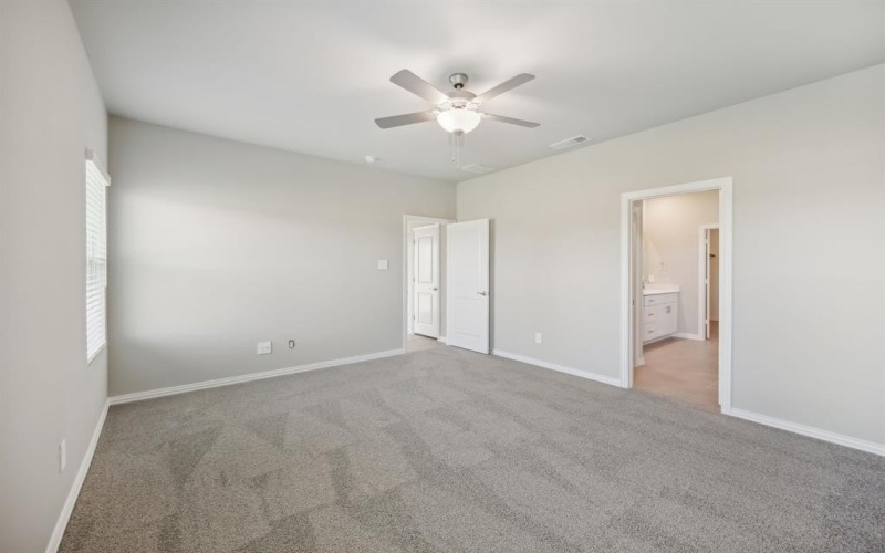 10732 Modoc Drive, Fort Worth, TX 76179, 5 Bedrooms Bedrooms, ,3 BathroomsBathrooms,Residential,For Sale,10732 Modoc Drive,20925421