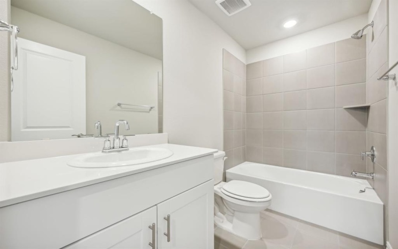 10732 Modoc Drive, Fort Worth, TX 76179, 5 Bedrooms Bedrooms, ,3 BathroomsBathrooms,Residential,For Sale,10732 Modoc Drive,20925421