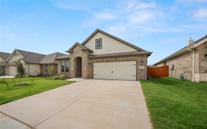 2009 Kelva Drive, Haslet, TX 76052, 3 Bedrooms Bedrooms, ,2 BathroomsBathrooms,Residential,For Sale,2009 Kelva Drive,20917238