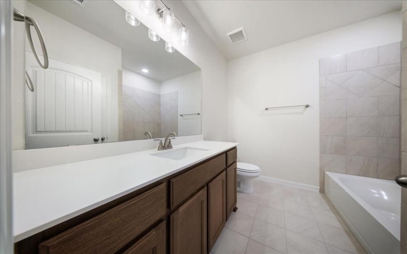 2013 Kelva Drive, Haslet, TX 76052, 3 Bedrooms Bedrooms, ,2 BathroomsBathrooms,Residential,For Sale,2013 Kelva Drive,20917258