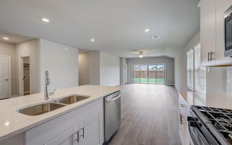 2321 Lone Star Lane, Seagoville, TX 75159, 3 Bedrooms Bedrooms, ,2 BathroomsBathrooms,Residential,For Sale,2321 Lone Star Lane,20923199