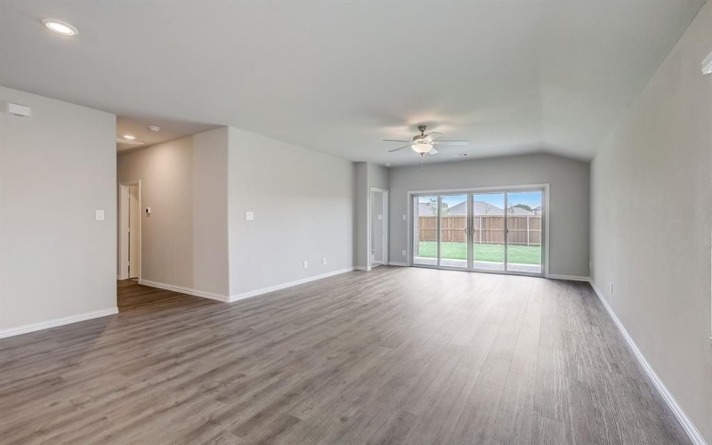2321 Lone Star Lane, Seagoville, TX 75159, 3 Bedrooms Bedrooms, ,2 BathroomsBathrooms,Residential,For Sale,2321 Lone Star Lane,20923199