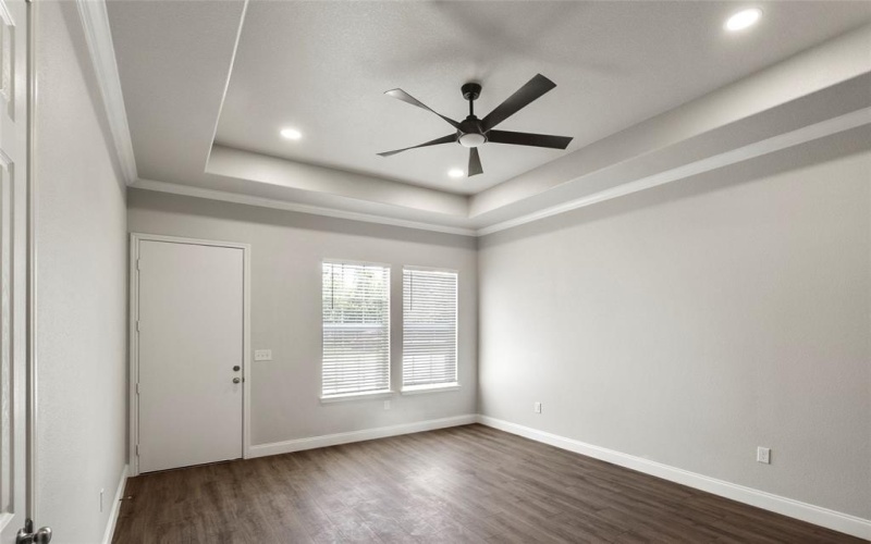 502 S 3rd Street, Bonham, TX 75418, 3 Habitaciones Habitaciones , ,2 BañosBaños,Residential,En Venta,502 S 3rd Street,20925010
