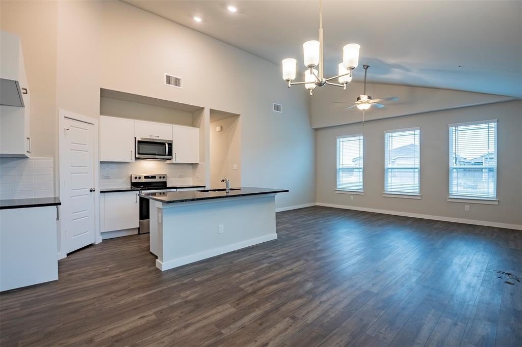 617 Wheatfield Drive, Venus, TX 76084, 3 Bedrooms Bedrooms, ,2 BathroomsBathrooms,Residential Lease,For Rent,617 Wheatfield Drive,20928492