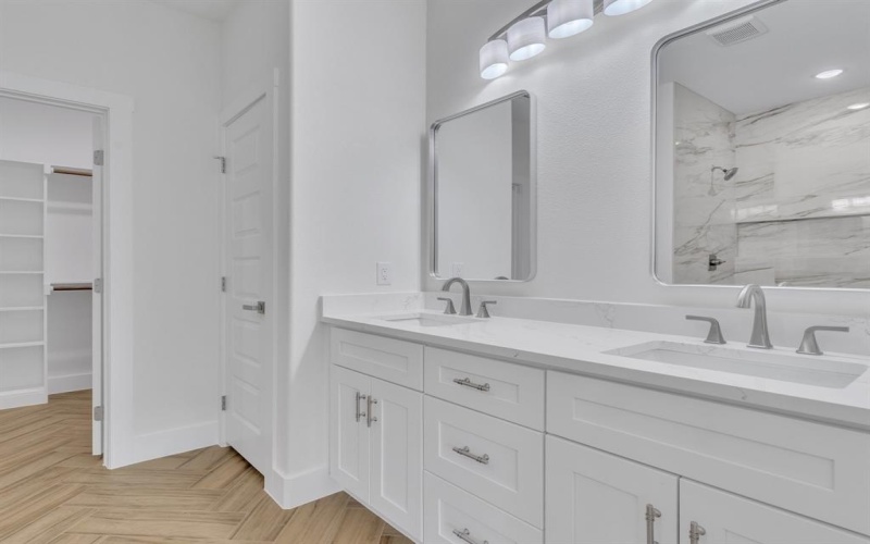 3023 Steepleridge Circle, Granbury, TX 76048, 3 Bedrooms Bedrooms, ,2 BathroomsBathrooms,Residential,For Sale,3023 Steepleridge Circle,20930686