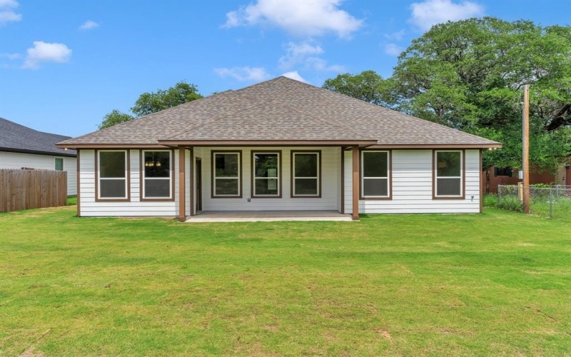 3023 Steepleridge Circle, Granbury, TX 76048, 3 Bedrooms Bedrooms, ,2 BathroomsBathrooms,Residential,For Sale,3023 Steepleridge Circle,20930686