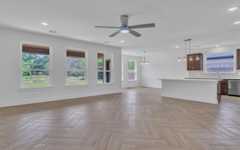 3023 Steepleridge Circle, Granbury, TX 76048, 3 Bedrooms Bedrooms, ,2 BathroomsBathrooms,Residential,For Sale,3023 Steepleridge Circle,20930686