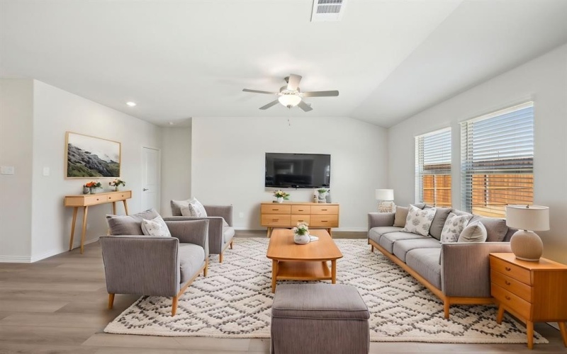 2311 Lone Star Lane, Seagoville, TX 75159, 3 Bedrooms Bedrooms, ,2 BathroomsBathrooms,Residential,For Sale,2311 Lone Star Lane,20923239