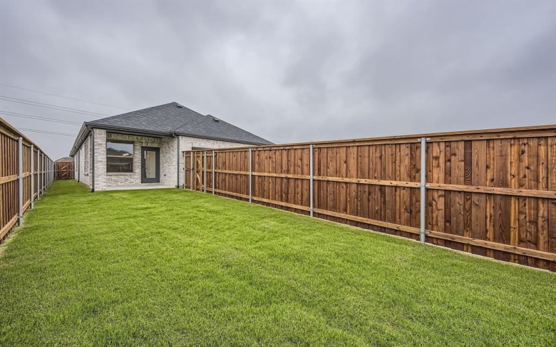 1717 Truro Lane, Fort Worth, TX 76052, 3 Bedrooms Bedrooms, ,2 BathroomsBathrooms,Residential,For Sale,1717 Truro Lane,20931770
