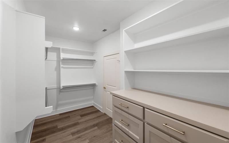 148 County Road 2461, Mineola, TX 75773, 3 Habitaciones Habitaciones , ,2 BañosBaños,Residential,En Venta,148 County Road 2461,20935048
