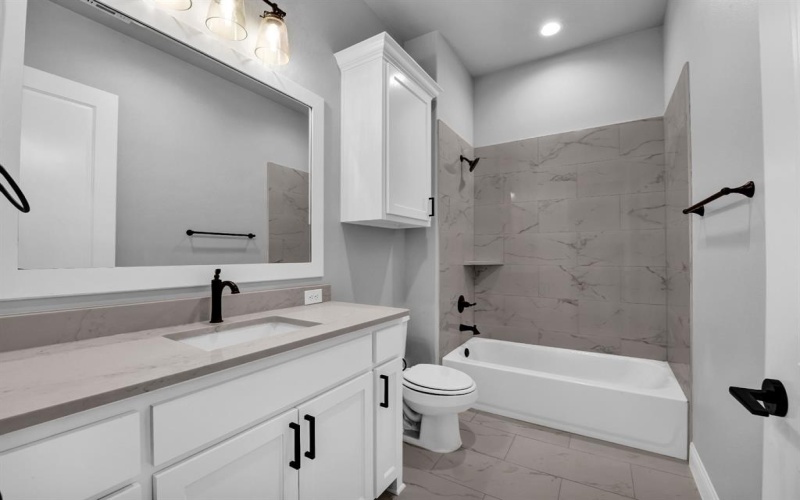 477 Royal Santana Run, Weatherford, TX 76087, 4 Bedrooms Bedrooms, ,3 BathroomsBathrooms,Residential,For Sale,477 Royal Santana Run,20923420