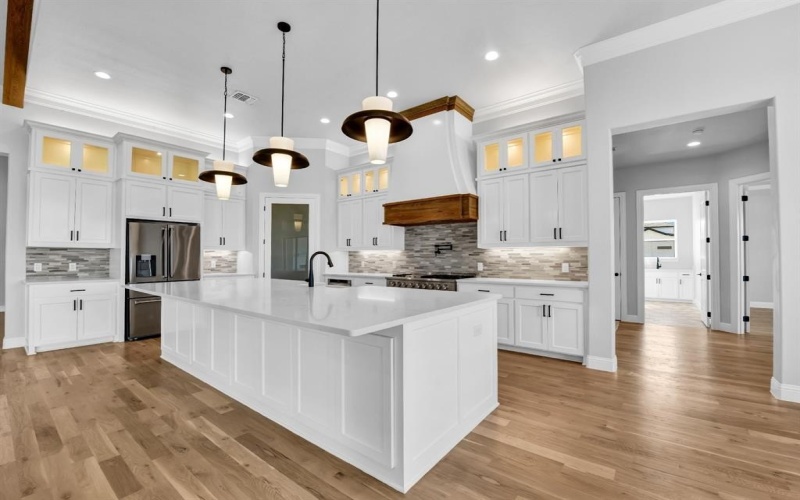 477 Royal Santana Run, Weatherford, TX 76087, 4 Bedrooms Bedrooms, ,3 BathroomsBathrooms,Residential,For Sale,477 Royal Santana Run,20923420