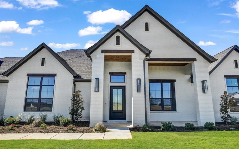 477 Royal Santana Run, Weatherford, TX 76087, 4 Bedrooms Bedrooms, ,3 BathroomsBathrooms,Residential,For Sale,477 Royal Santana Run,20923420