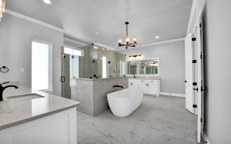 477 Royal Santana Run, Weatherford, TX 76087, 4 Bedrooms Bedrooms, ,3 BathroomsBathrooms,Residential,For Sale,477 Royal Santana Run,20923420
