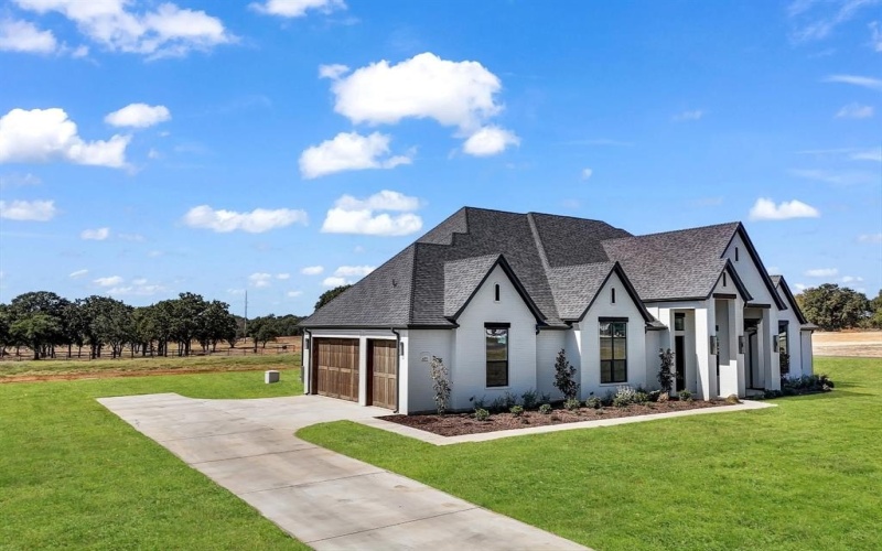 477 Royal Santana Run, Weatherford, TX 76087, 4 Bedrooms Bedrooms, ,3 BathroomsBathrooms,Residential,For Sale,477 Royal Santana Run,20923420