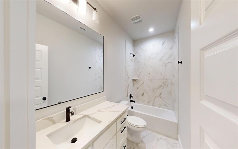 6835 Rutland Drive, Arlington, TX 76002, 4 Bedrooms Bedrooms, ,2 BathroomsBathrooms,Residential,For Sale,6835 Rutland Drive,20927503