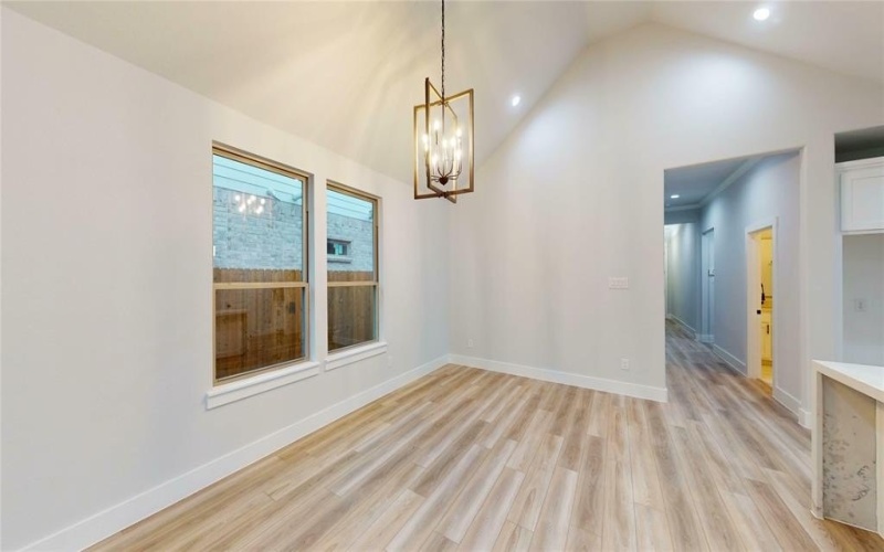 6835 Rutland Drive, Arlington, TX 76002, 4 Bedrooms Bedrooms, ,2 BathroomsBathrooms,Residential,For Sale,6835 Rutland Drive,20927503