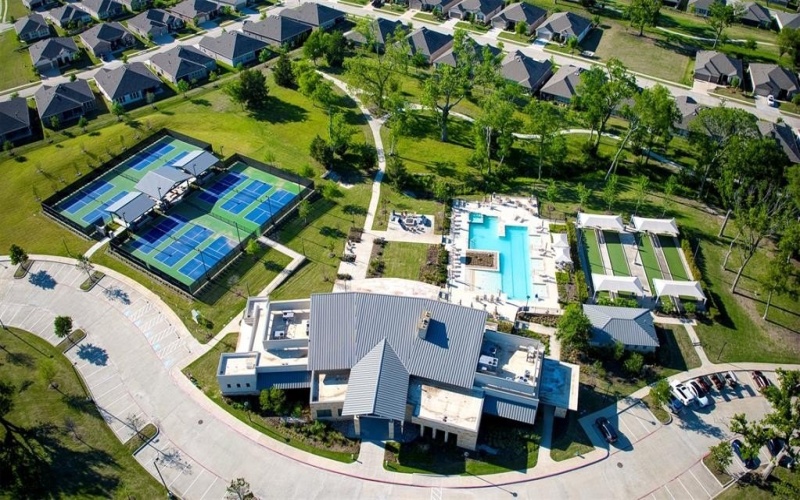 9300 Riverlight Road, McKinney, TX 75071, 2 Bedrooms Bedrooms, ,2 BathroomsBathrooms,Residential,For Sale,9300 Riverlight Road,20921571