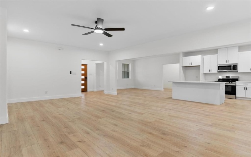833 Haynie Drive, Runaway Bay, TX 76426, 4 Habitaciones Habitaciones , ,2 BañosBaños,Residential,En Venta,833 Haynie Drive,20931768