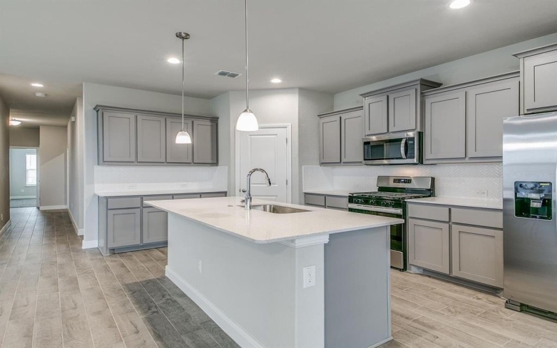 1152 Croxley Way, Fort Worth, TX 76247, 5 Bedrooms Bedrooms, ,2 BathroomsBathrooms,Residential Lease,For Rent,1152 Croxley Way,20936046