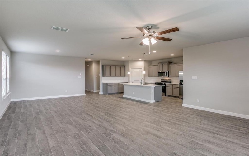 1152 Croxley Way, Fort Worth, TX 76247, 5 Bedrooms Bedrooms, ,2 BathroomsBathrooms,Residential Lease,For Rent,1152 Croxley Way,20936046