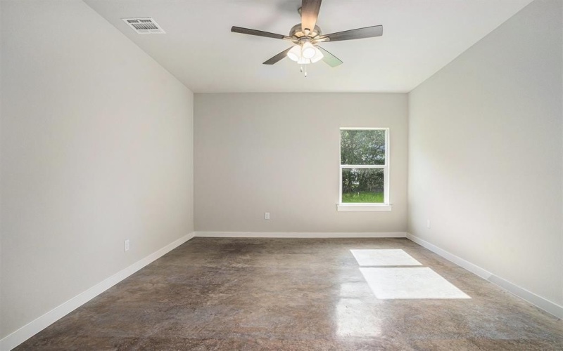 404 1/2 Evans Street, Cleburne, TX 76031, 3 Bedrooms Bedrooms, ,2 BathroomsBathrooms,Residential,For Sale,404 1/2 Evans Street,20933666
