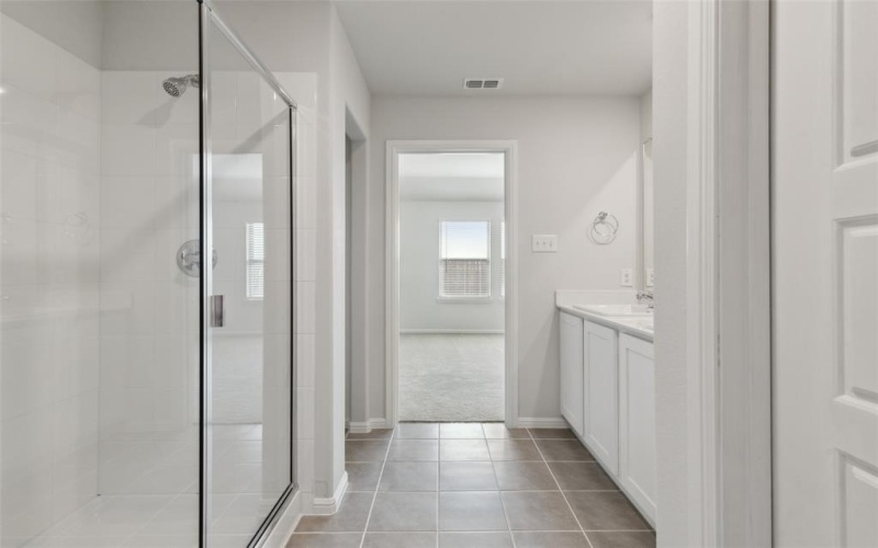 240 Lost Creek Trail, Greenville, TX 75402, 4 Habitaciones Habitaciones , ,3 BañosBaños,Residential,En Venta,240 Lost Creek Trail,20934871