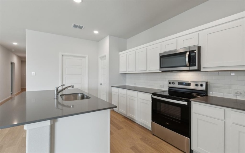 240 Lost Creek Trail, Greenville, TX 75402, 4 Habitaciones Habitaciones , ,3 BañosBaños,Residential,En Venta,240 Lost Creek Trail,20934871