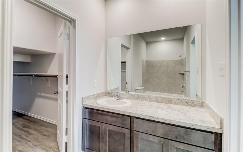 1412 Ester Lane, Ennis, TX 75119, 4 Bedrooms Bedrooms, ,2 BathroomsBathrooms,Residential Lease,For Rent,1412 Ester Lane,20936066